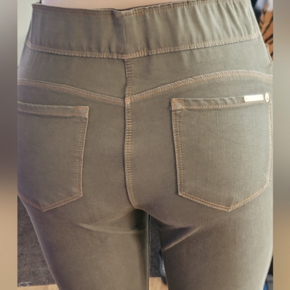 NYGARD JEANS      NWOT - Picture 7 of 15